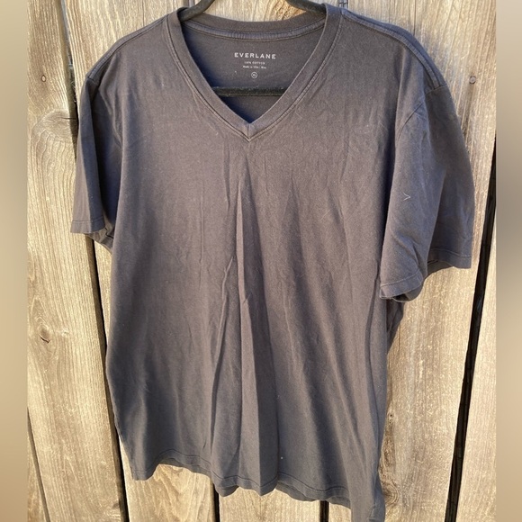 Men's Everlane T-Shirt Black Solid Classic XL Crew Cotton Casual Everyday V-Neck - Picture 3 of 9
